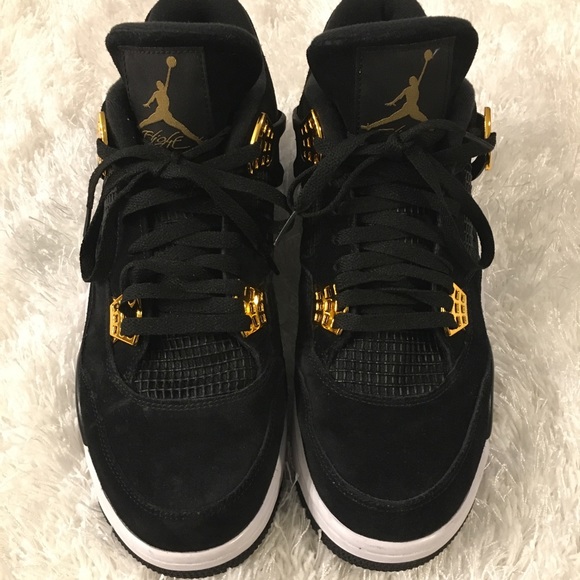 Nike Air Jordan 4 Retro 
Basketball Shoes/Sneakers - Picture 3 of 9